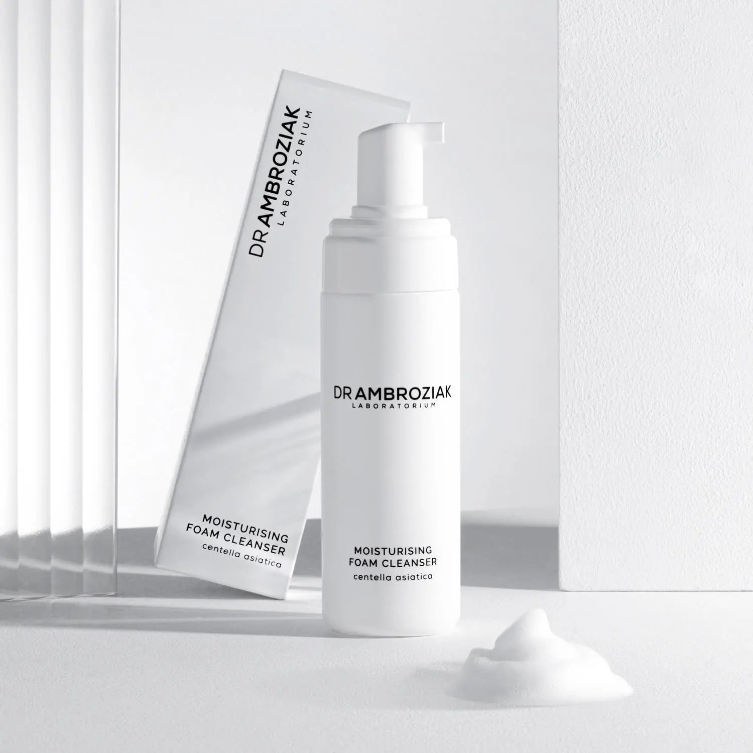 Dr Ambroziak Moisturising Foam Cleanser – Pianka myjąca 150 ml