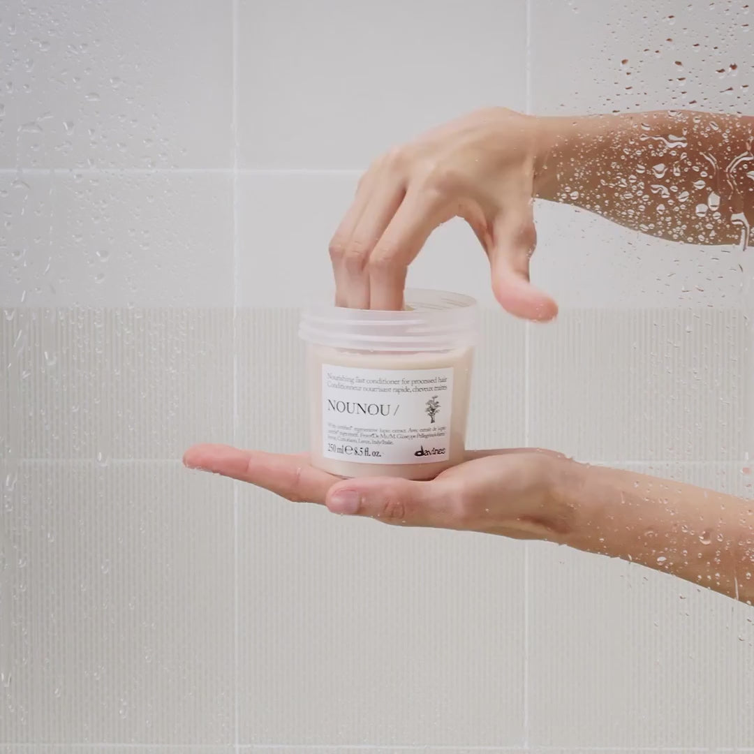 Załaduj wideo: DAVINES NEW ESSENTIAL HAIRCARE odżywka do włosów NOUNOU Conditioner 250 ml
